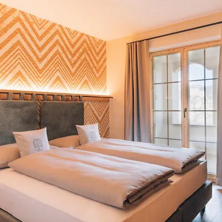 Burg1990 Ξενοδοχείο με διαμερίσματα Ladis