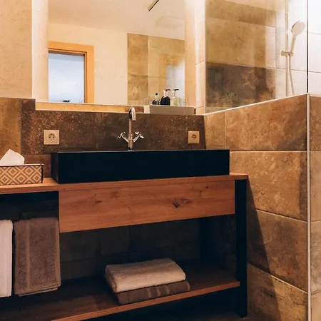 Burg1990 Ξενοδοχείο με διαμερίσματα 4*