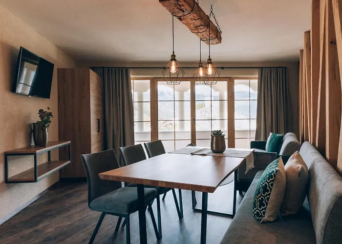 شقة فندقية Burg1990 لاديس